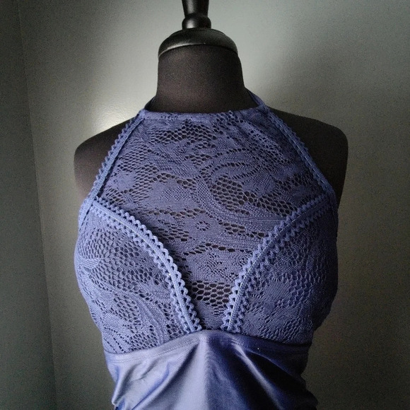 *NWT* Coastal Blue Lace Halter Tankini - Picture 4 of 7